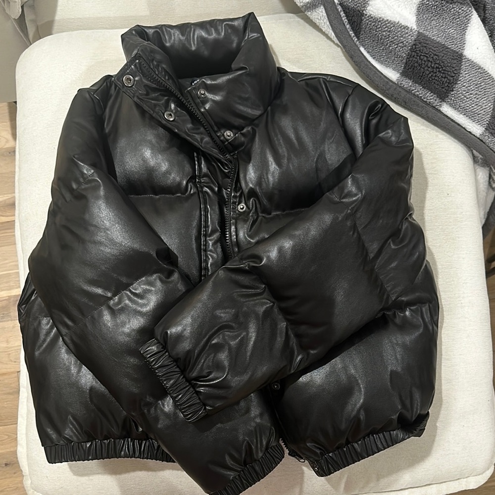 SHEIN Shiny Black Puffer Jacket